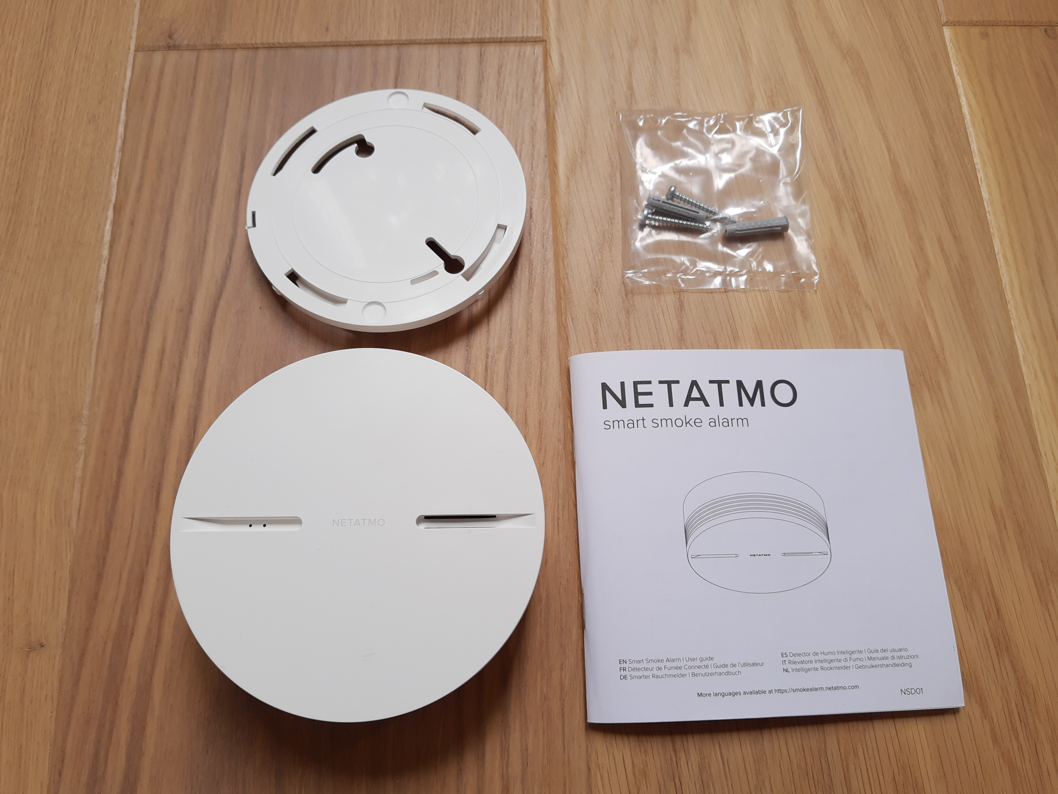Detecteur de Fumee Intelligent et connecte Netatmo avec alerte sur  smartphone Netatmo